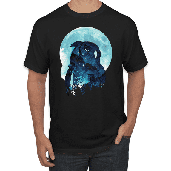 Creepy Winter Beach Night Owl Animal Lover Graphic T-Shirt