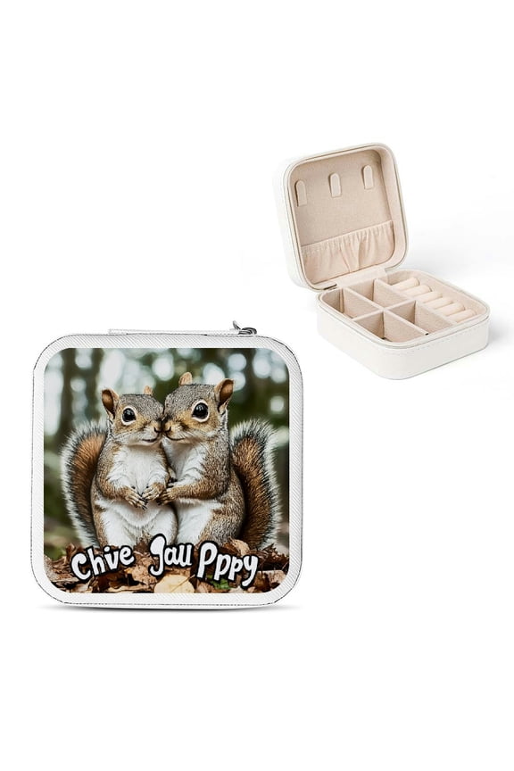 Squirrels Chippy Case Travel Jewelry Box for Necklaces Rings White
