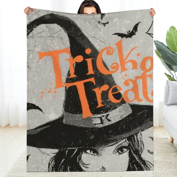 Creowell Witch Hat Bats Flannel Blanket, Cozy Soft Multi-Purpose Gift 30*40in