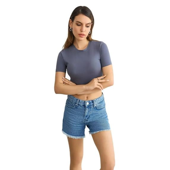Crew Neck Basic Crop top