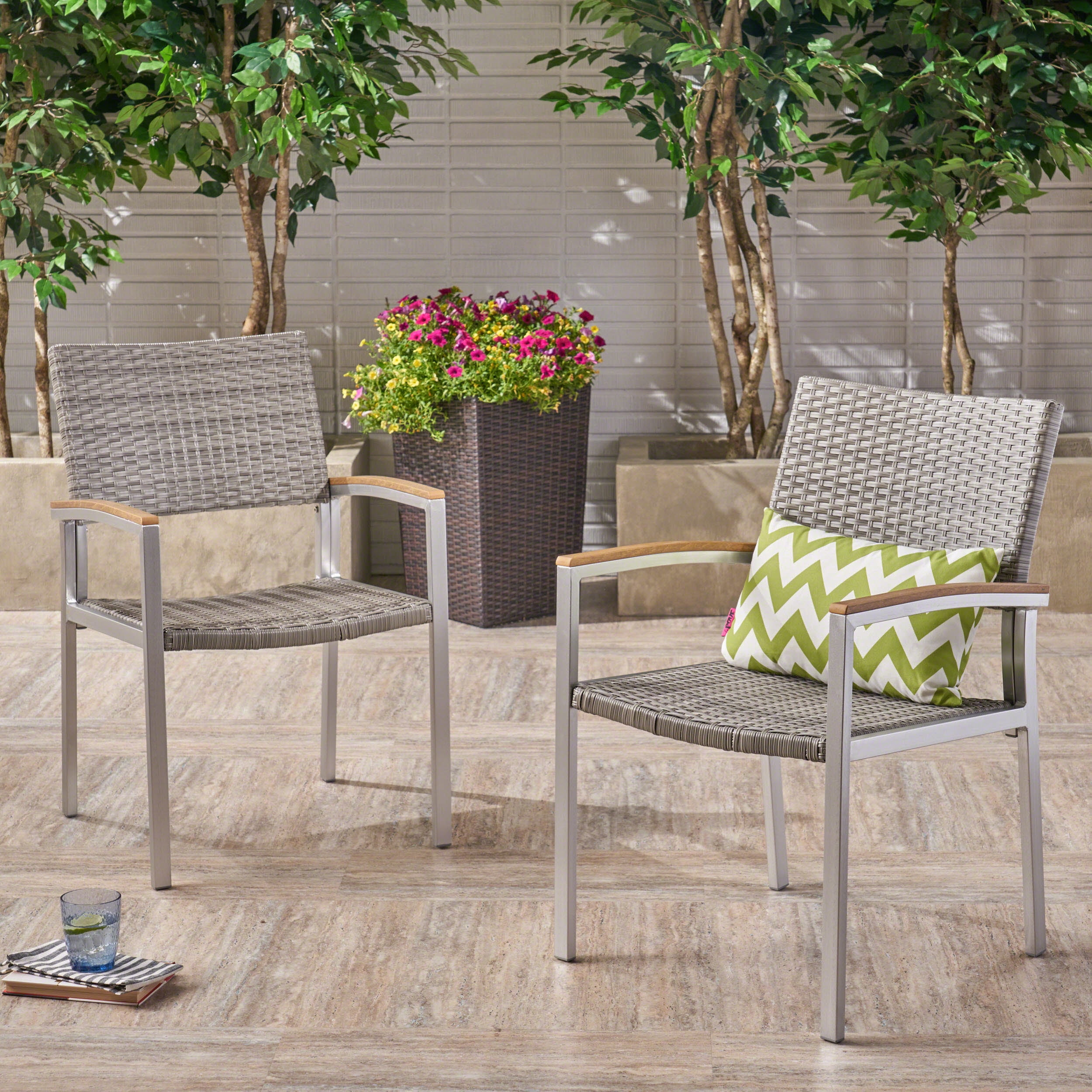 aluminum wicker patio chairs
