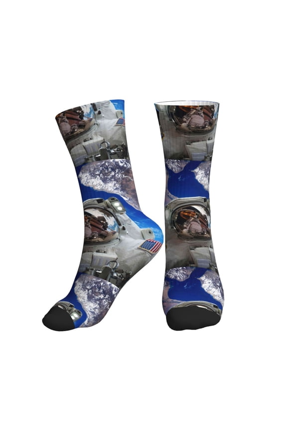 Crew Socks for Women Men Athletic - Astronaut in Outer Space Soft Comfort Breathable Mid-Calf Sole Running Socks Womens Men