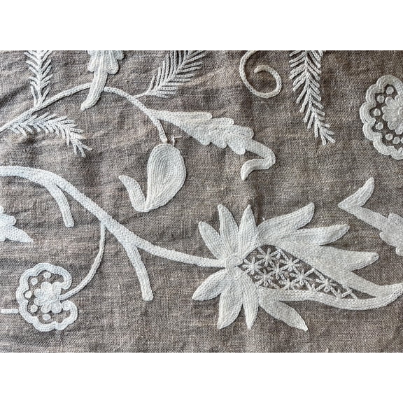 {Crewel Embroidery Fabric-Kashmir Crewel-White on Linen-Myth 766Name}