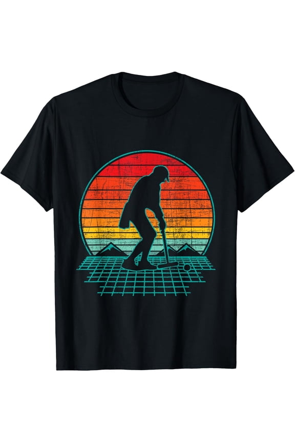 Crewneck Unisex Tee - Retro Vintage Croquet Player - Wicket Mallet 80s Lawn Game T-Shirt