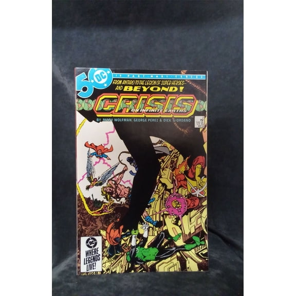 Pre-Owned Crisis on Infinite Earths #2 1985 DC Comics Comic Book