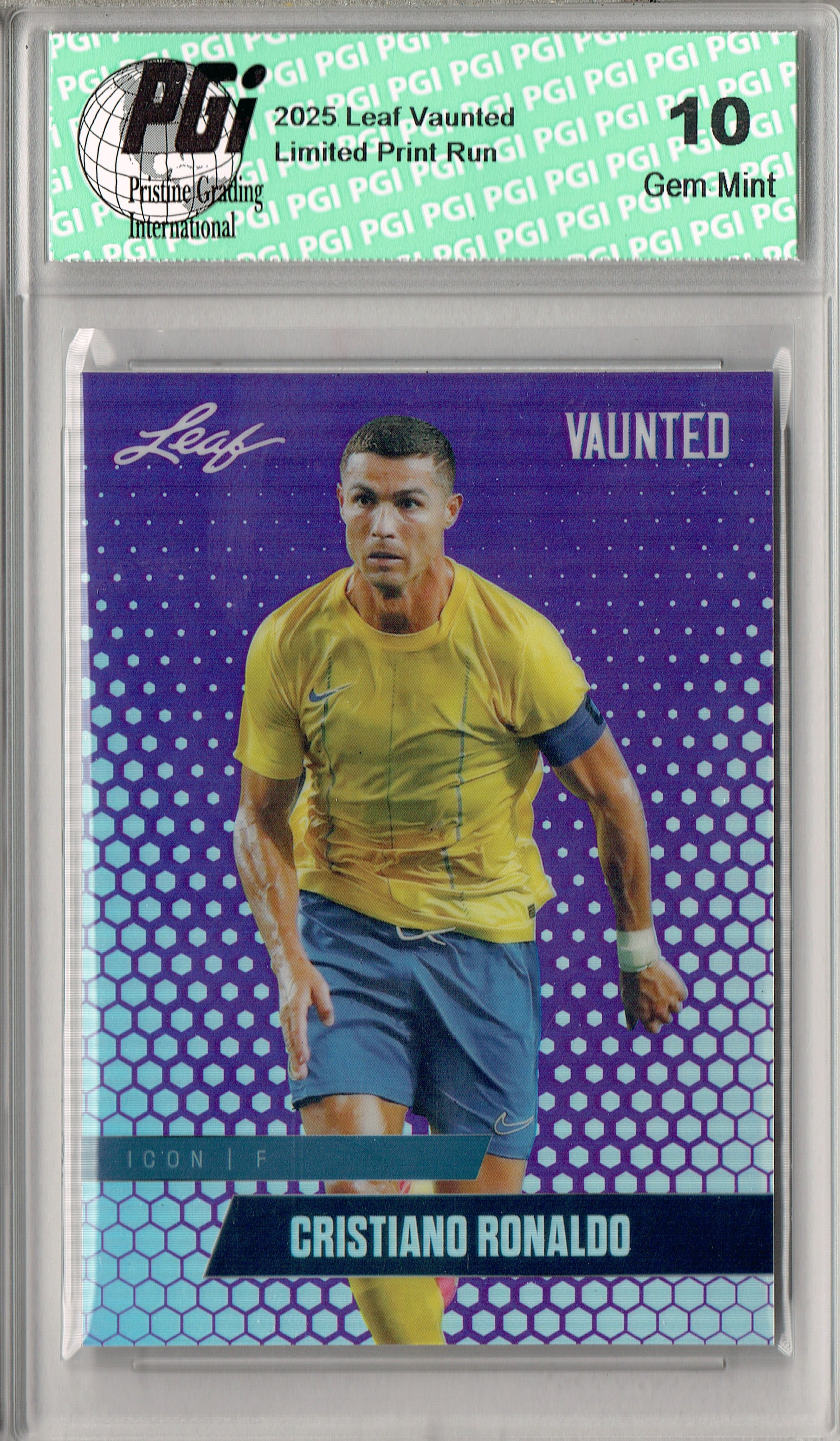 rare ronaldo cards Cristiano 2025 Leaf Vaunted Metal #VM-01 Red #1 of 2 Made  Rookie Cristiano Ronaldo 2025 Leaf Vaunted