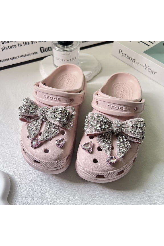 Croc shoe accessories: pink rhinestones, high-end silver bows, women's shoe floral decorations, DIY shoe buckles, and accessories