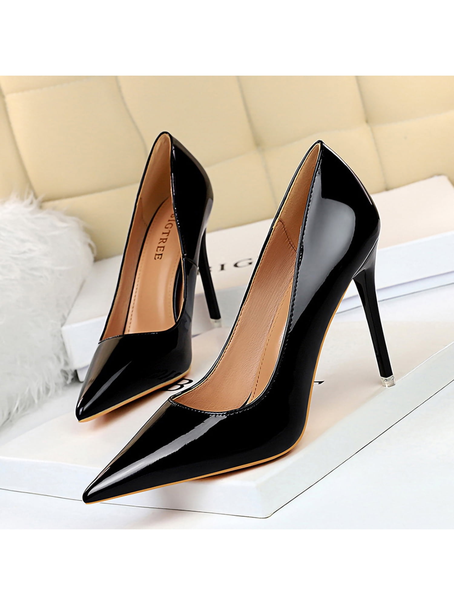 Ankle Strap Chunky Heeled Sandals | Black ankle strap heels, Prom shoes  black, Simple black heels
