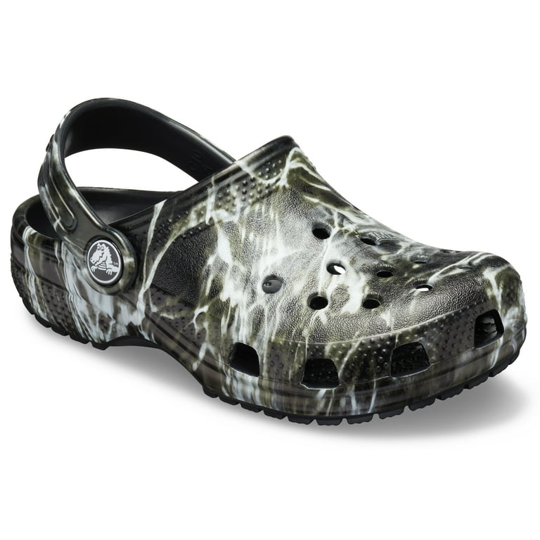 Black mossy 2025 oak crocs