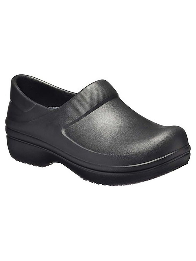 Crocs at Work Women's Neria Pro II Slip Resistant Clog - Walmart.com
