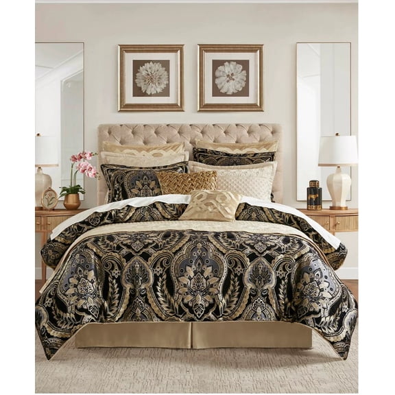 Croscill Julius 4-Pc Comforter California King-Black
