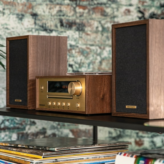 Crosley Parker Radio Cd Player In Walnut