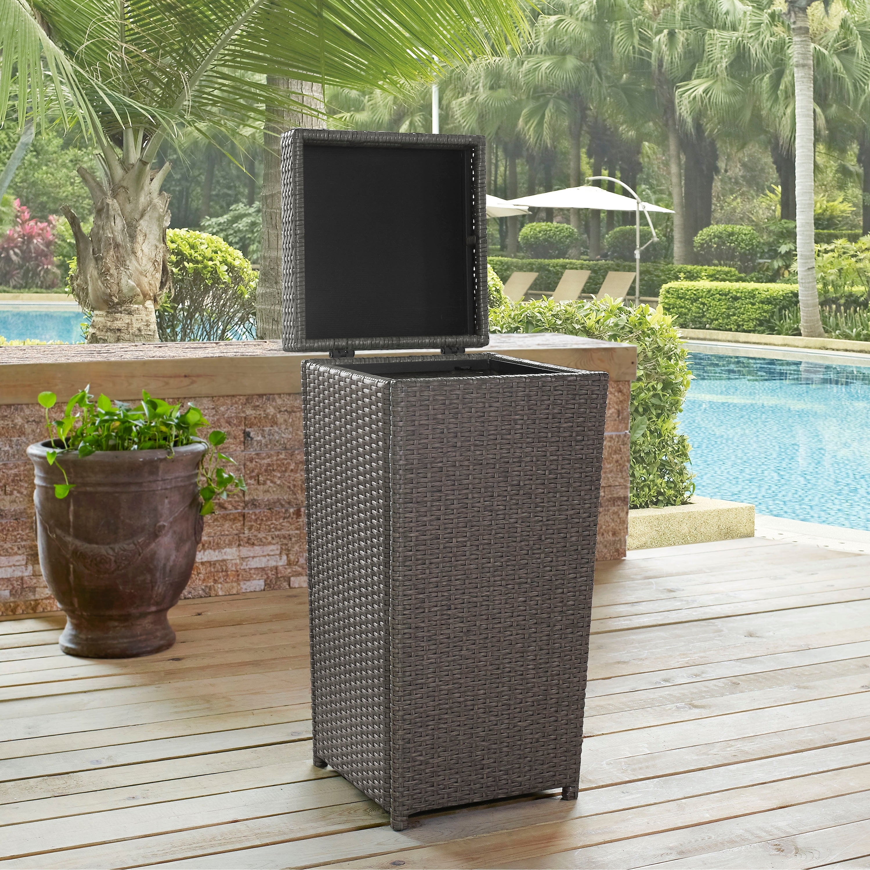 Brown Resin Wicker Outdoor Storage Bin with Steel Frame