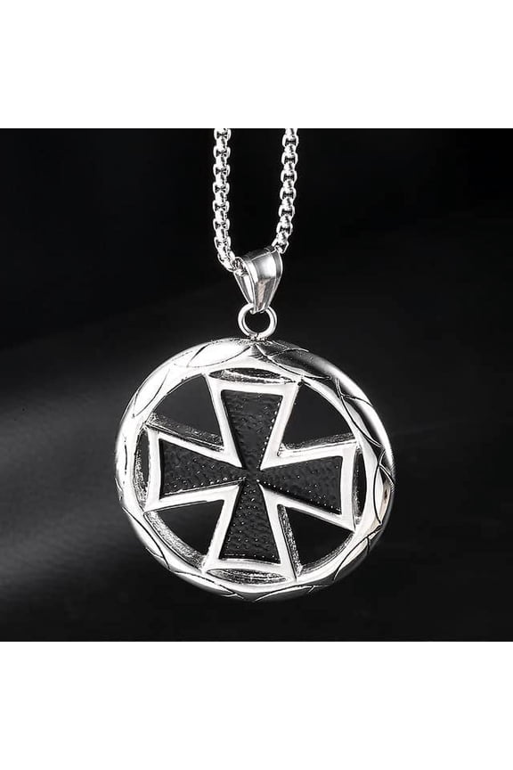 Cross Knights Templar Necklace Round Pendant Iron Cross Stainless Steel Military Necklaces Men