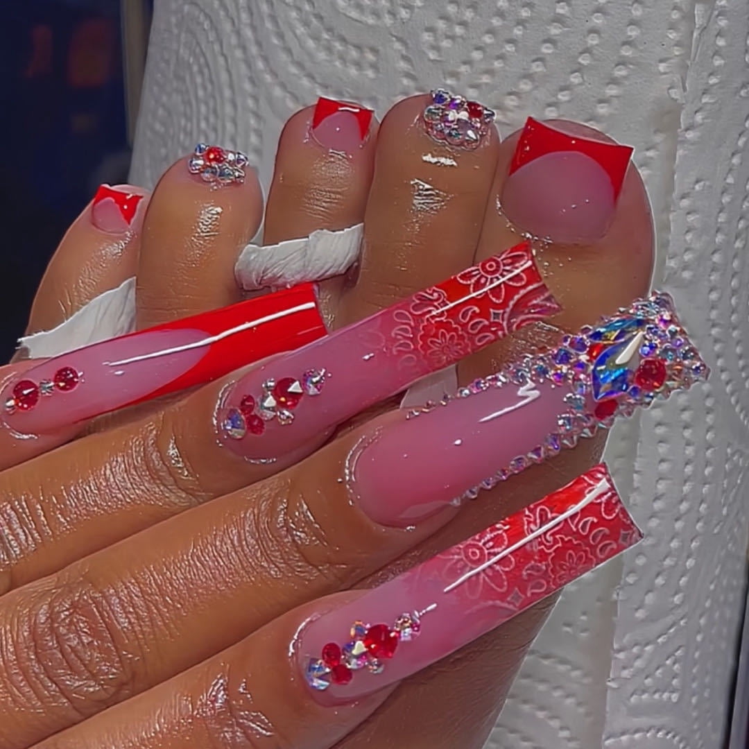 Cross-border classic hands and feet two-piece set, flash rhinestone sweet pattern wearing armor removable fake nail finished product wholesale