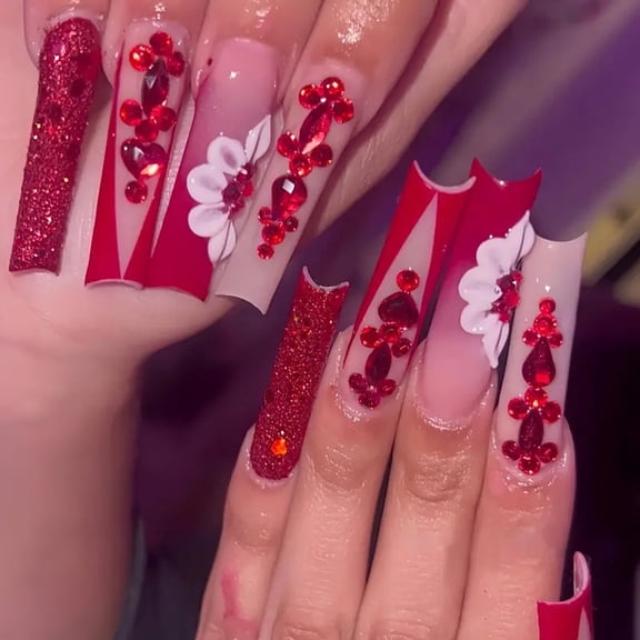 Cross-border hot sale fashion long water drop type wearing nail sweet flower temperament prismatic rhinestone removable fake nail