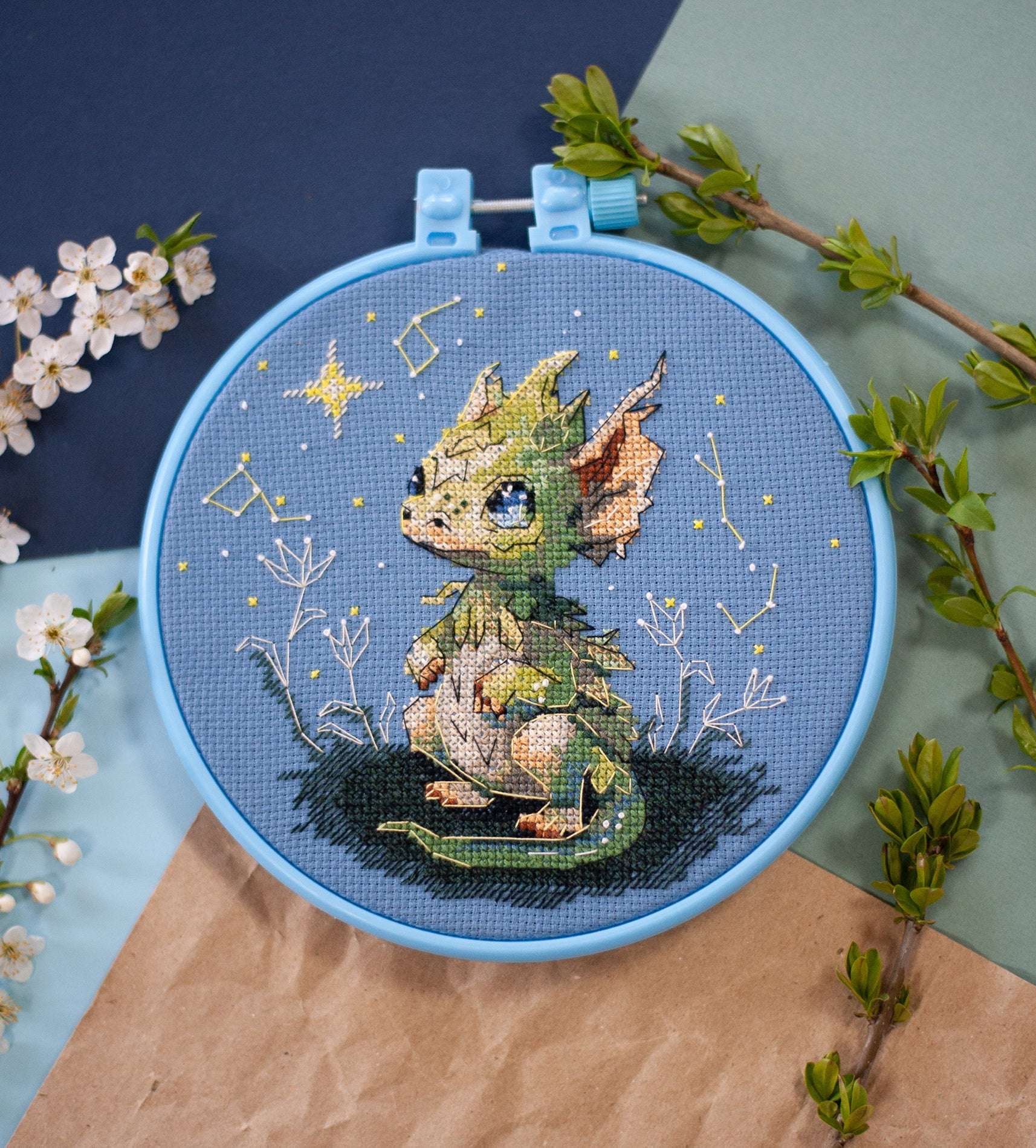 Cross-stitch kit - The Star Lighter AHM-087