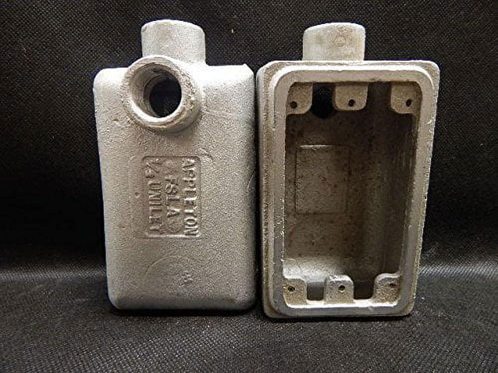 Crouse-Hinds FSLA2 Condulet Single Gang Cast Device Box, 3/4-Inch ...