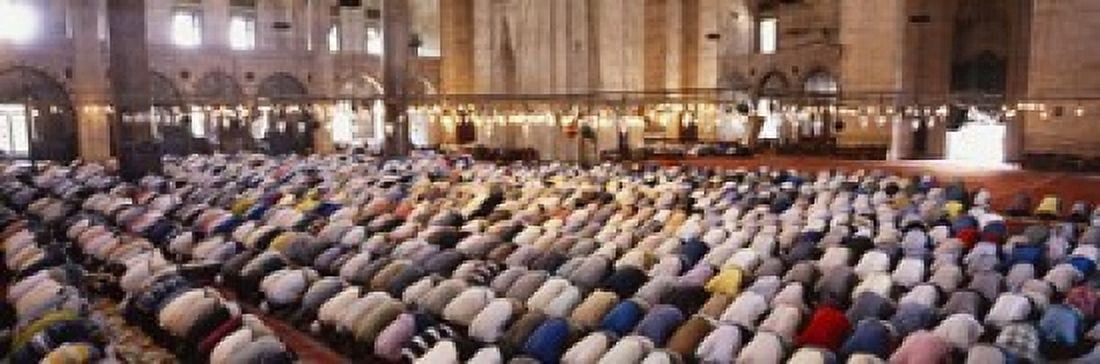 Crowd praying in a mosque Suleymanie Mosque Istanbul Turkey Canvas Art - Panoramic Images (18 x 6)