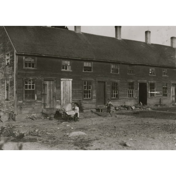 Crowded tenement used by cranberry pickers ("Bravas") or black Portuguese Poster Print (18 x 24)