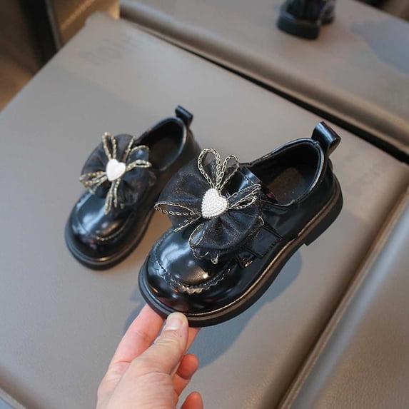 Crunowin Girls' Heart Bow Leather Shoes Flat Sole Outdoor Casual Soft Soles Comfortable Kids Shoes Black Size 11.5 Little Kids