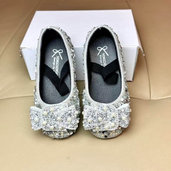 Crunowin Girls' Soft Sole Crystal Shoes Sparkling Rhinestones Little Leather Summer Princess Dress Shoes Silver Size 12 Years