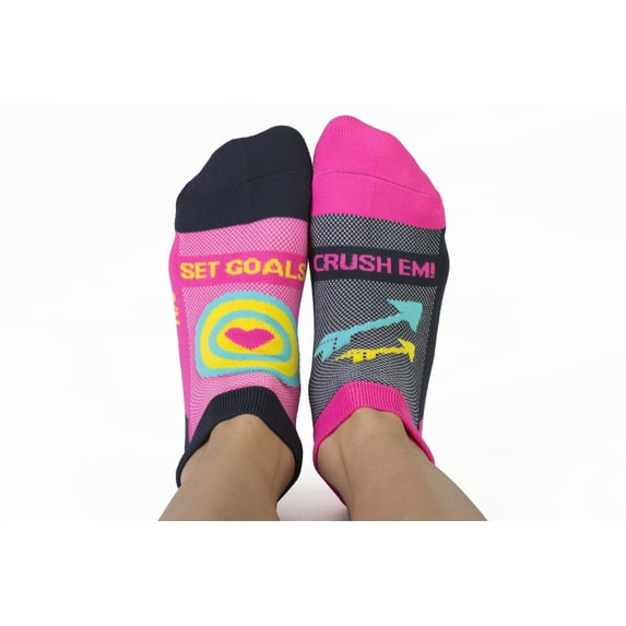 "Crush Goals" Low-Cut Performance Socks