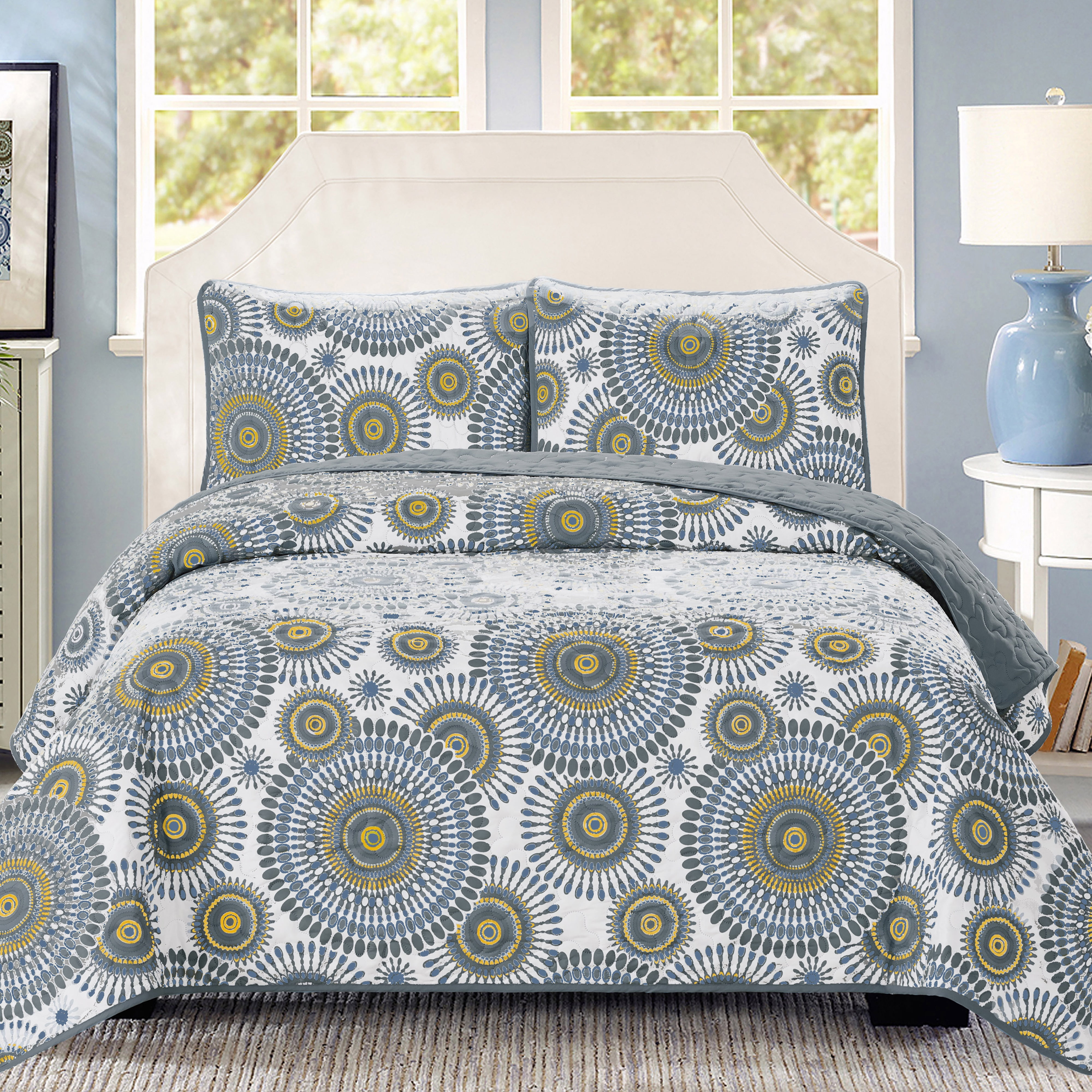 Crushed Microfiber Starburst 3-piece Quilt Set Blue Full/Queen