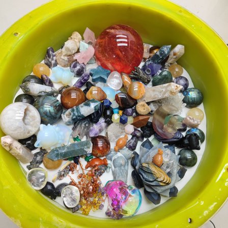 Crystal Spoon Mystery Crystal Tower Point Sphere Sculpture Quartz Crystal Raw DIY Crystal Jewelry Home Office Desk Meditation Decor Gifts