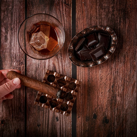 Crytalia Cigar Outdoor Ashtrays for Cigarettes, Fancy Metal Outside Ashtrays for Patio, Large Luxury Decorative Ashtrays, Big Cool Windproof Square Ashtrays for Home, Office and Restaurants (Copper)