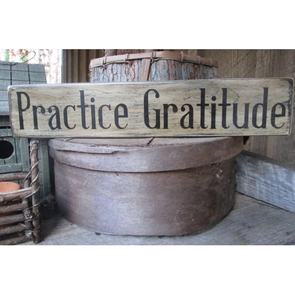 Cskhip Wood Sign Practice Gratitude Rustic Cabin Country Classroom Dorm Inspirational Cottage Boho Positive Sayings Hippie Distressed Decor Wooden Signs with Sayings 4" x 16"