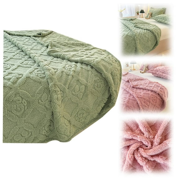 Ctnporpo Heart Shaped Plaid Blanket Soft and Warm Blanket Suitable for Couples Mothers Fathers and Friends as Gifts Washable Lightweight Plush Blanket Suitable for Sofa Beds In All Sea Wool Blanket