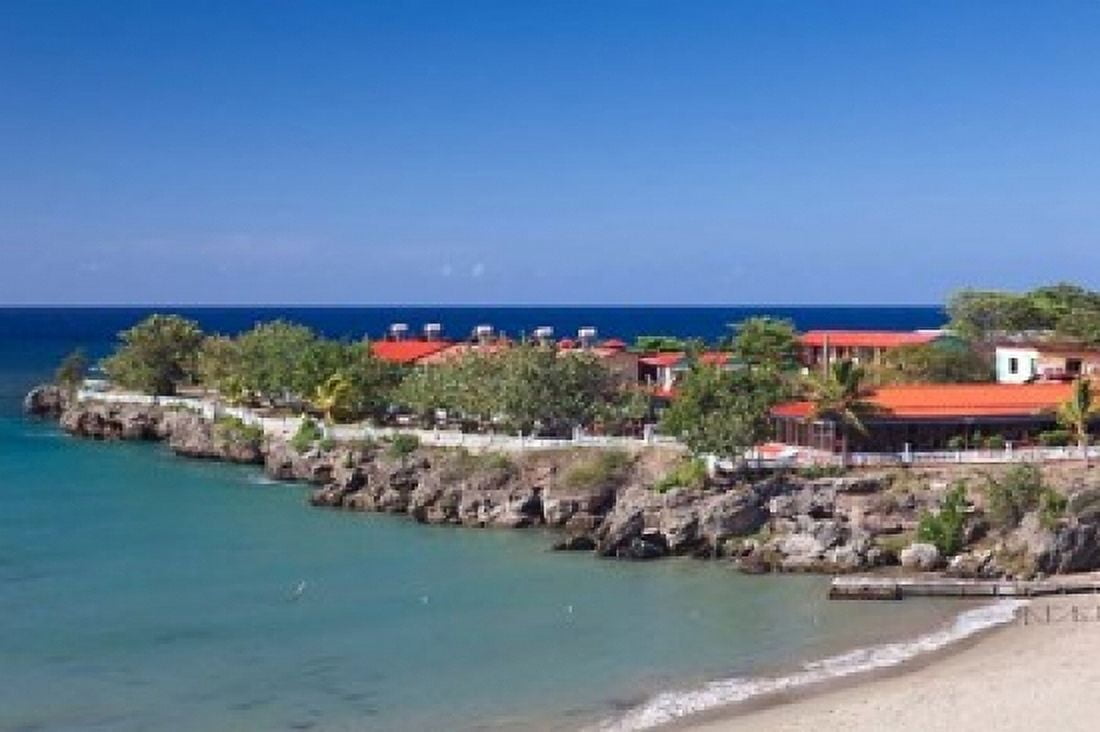 Cuba Cienfuegos Province Playa Yaguanabo beach Canvas Art - Walter Bibikow DanitaDelimont (36 x 24)