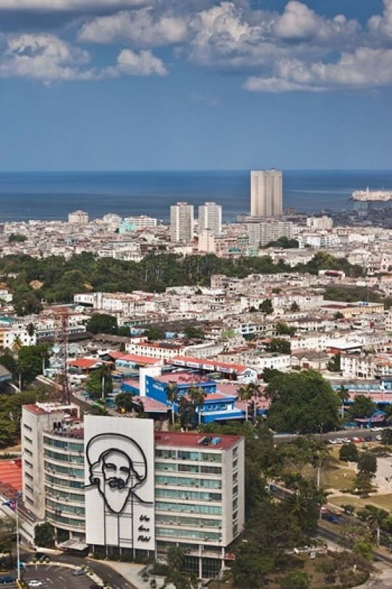 Cuba Havana Building with Camilo Cienfuegos Canvas Art - Walter Bibikow DanitaDelimont (18 x 24)