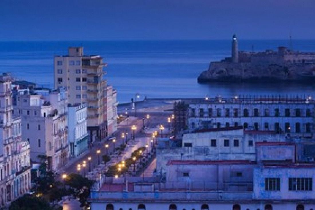 Cuba Havana City view above Paseo de Marti Dawn Canvas Art - Walter Bibikow DanitaDelimont (37 x 25)