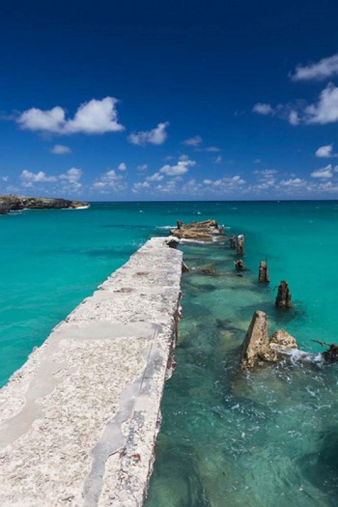 Cuba Havana Playas del Este Playa Jibacoa pier Canvas Art - Walter Bibikow DanitaDelimont (19 x 28)