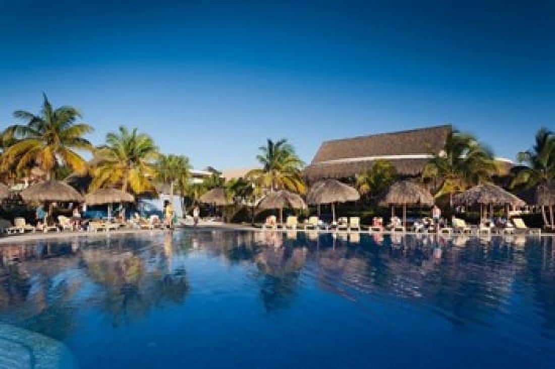 Cuba Varadero Hotel Iberostar Varadero (day) Canvas Art - Walter Bibikow DanitaDelimont (36 x 24)