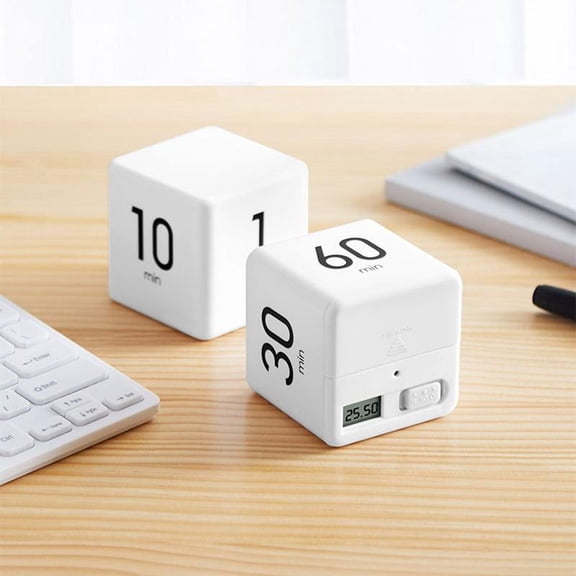 Cube timer, alarm clock, learning timer, gravity induction start design, reasonable arrangement of time, effectively strengthen the concept of time.