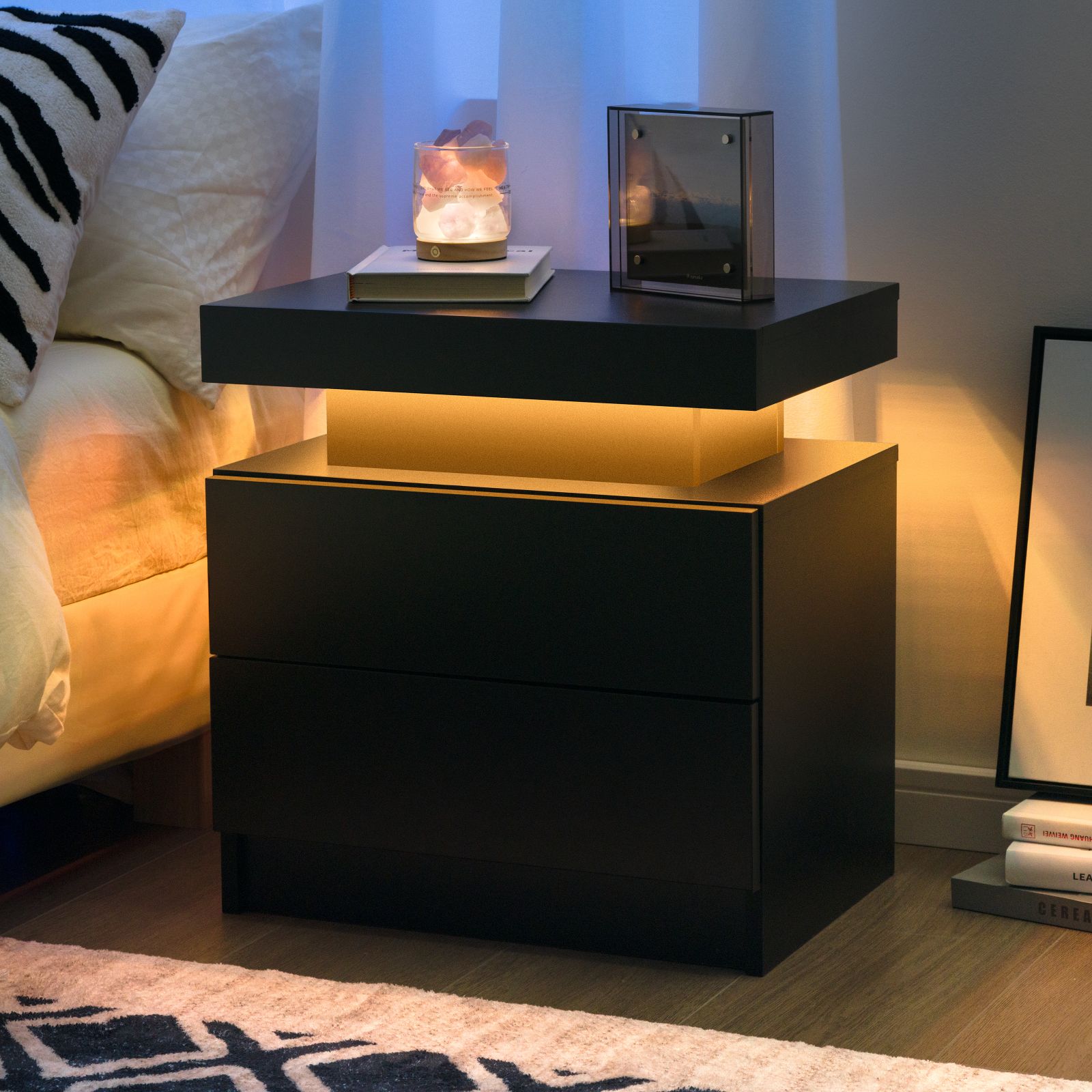 Modern Bedroom Nightstands Solid Wood Bed Frame With 2 Nightstands 