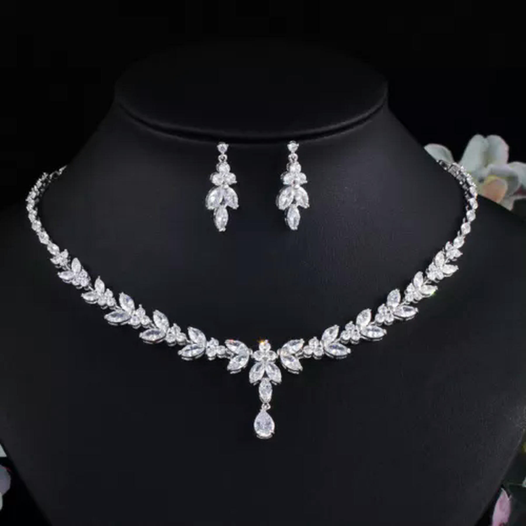 Mimi✳︎PLUIE Jewelry 2点set Cubic Zirconia Leaf Drop Necklace Bridal Wedding Costume Jewelry
