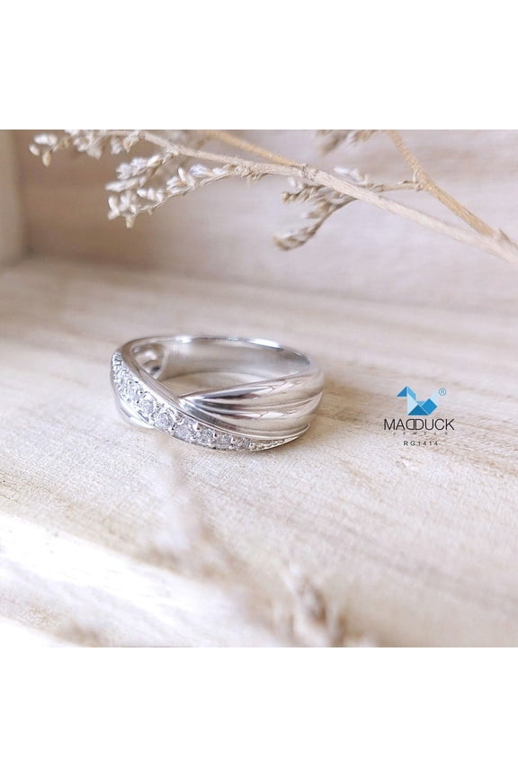 Cubic Zirconia / Sterling Silver 925 Ring / Rhodium plated Nickel-Free / MadDuckJewels RG1414 / Thailand Jewelry