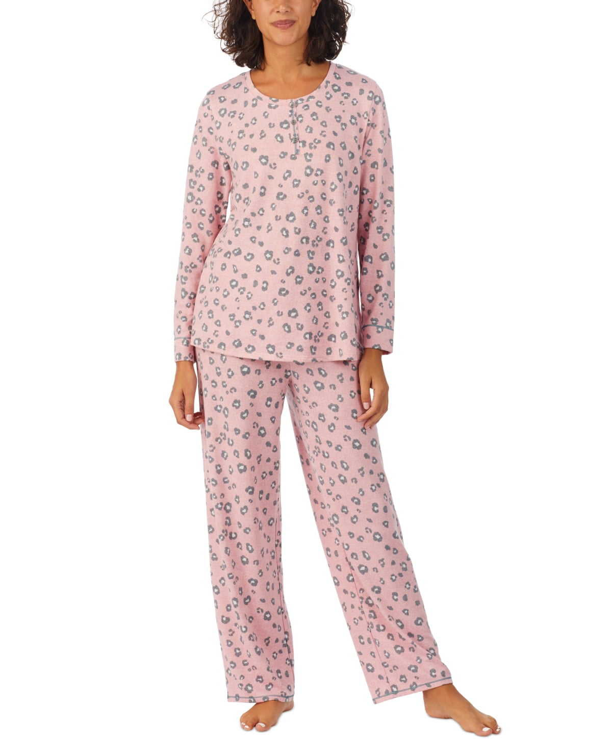 Cuddl Duds Women’s 2-Pc. Brushed Sweater Knit Printed Long-Sleeve Pajamas Set – Pink Print, Small