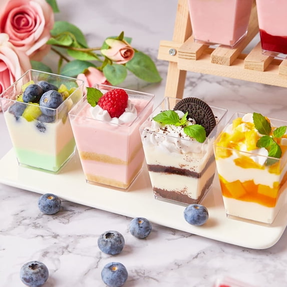 CuiLiyq 150ml Square Clear Plastic Dessert Cups with Lids 20 Pack for Jelly Pudding Parfait Disposable Snack Container