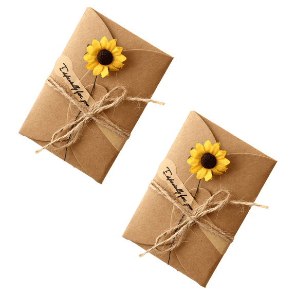 CuiLiyq 2 Pack Dried Flowers Greeting Card with Envelopes, Brown Retro Kraft Holiday Gift Card, DIY Invitation Wish Card Note Card Thank You Card for Birthday Christmas, 4.05" x 2.75" (Sunflower)