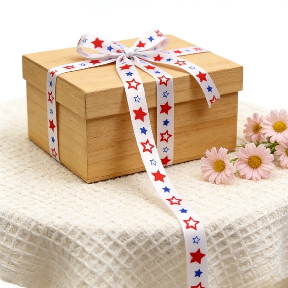 CuiLiyq 5 Yards Patriotic Ribbon, 4th of July Ribbon 0.39" Wide Red White Blue Grosgrain Ribbon, Patriotic Hearts Stars Fabric Ribbon for Gift Wrapping DIY Crafts