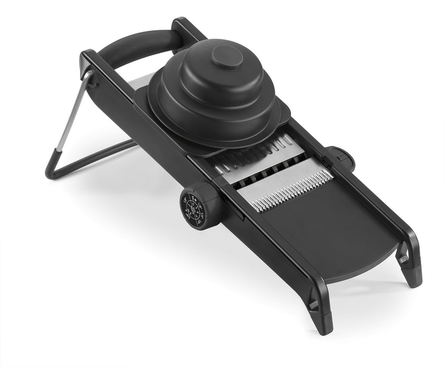 https://i5.walmartimages.com/seo/Cuisinart-Black-Non-Handled-Mandoline-Slicer-with-Stainless-Steel-Blades-4-Slicing-Options_c3221021-7d5b-4cc3-b42e-d7c1efd4d2e3_1.00d4118a555fe3cd48062ca4affb83ec.jpeg