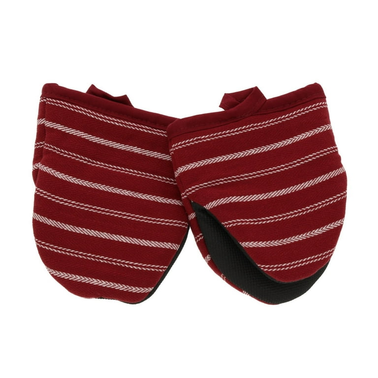 https://i5.walmartimages.com/seo/Cuisinart-Twill-Stripe-Mini-Oven-Mitts-w-Neoprene-for-Easy-Gripping-Heat-Resistant-up-to-500-degrees-F-Red-Dahlia-2pk_0a94ffe0-93b0-4ef4-a82d-b74c77403ea1_1.52a42109d2e9c76d7d0c73e6fc7c978a.jpeg?odnHeight=768&odnWidth=768&odnBg=FFFFFF