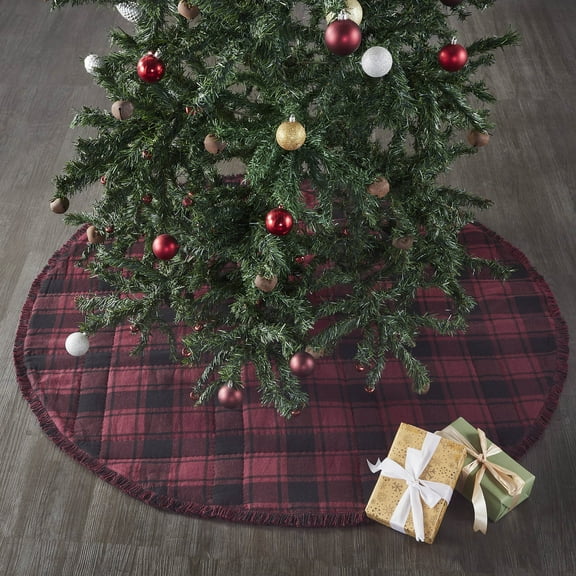 Cumberland Red Black Plaid Tree Skirt 48