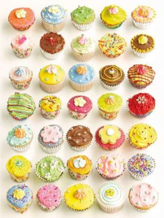 Cup Cakes Canvas Art - Howard Shooter (18 x 24)