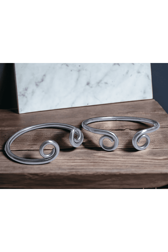 Curled Hand ends West Indian stacking bangle sterling silver textured bangle Caribbean handmade bracelet bangle ball African cuff open hand